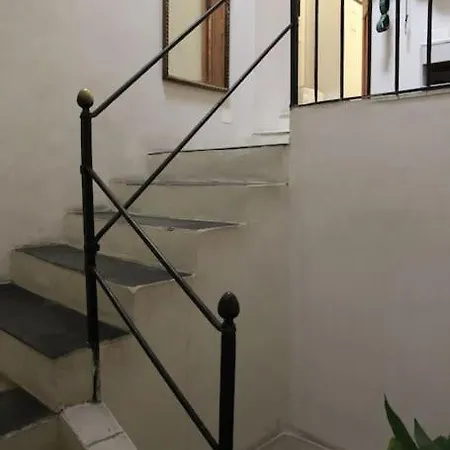 Lejlighed Loft Tra Le Stelle E I Pesci. Palermo